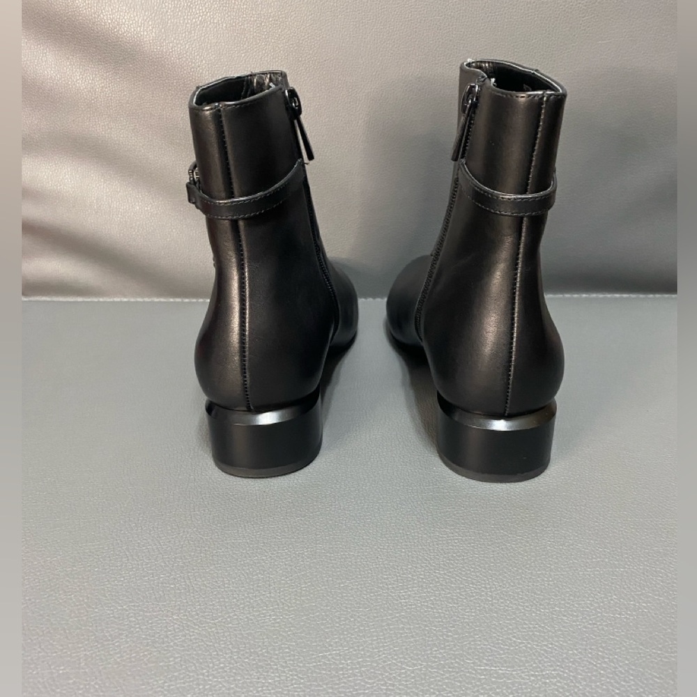 Liverpool Los Angeles Black Leather Ankle Boots - Picture 5 of 7
